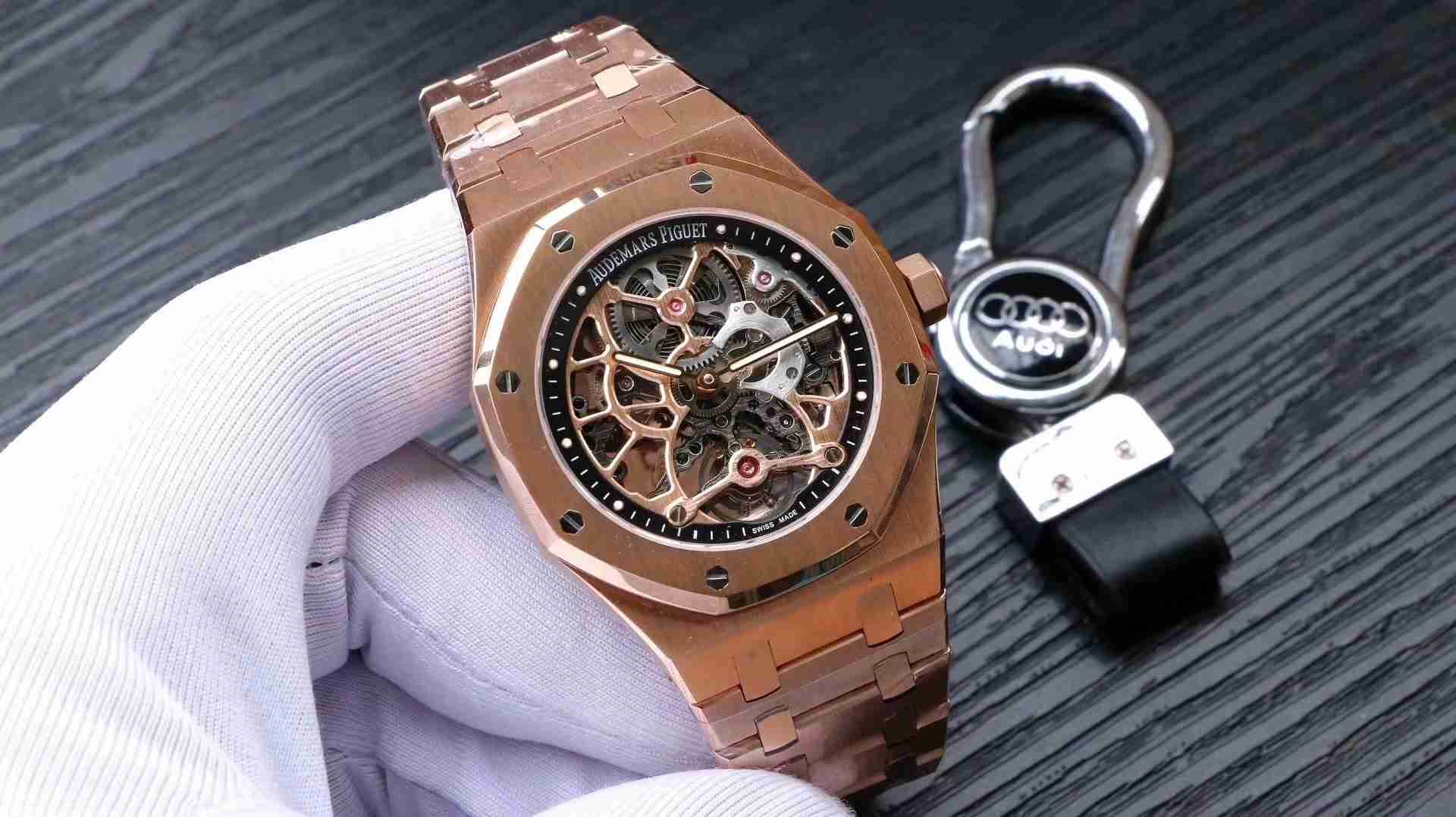 AUDEMARS    PIGUET Royal Oak AU0401