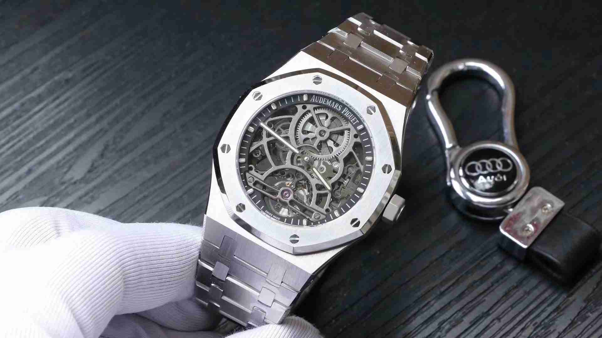 AUDEMARS    PIGUET Royal Oak AU0403