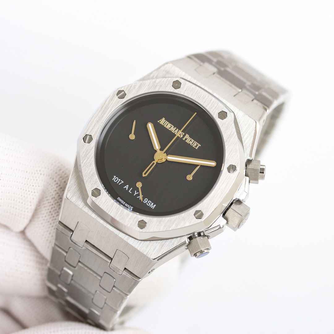 AUDEMARS PIGUET Royal Oak AU0404 AUDEMARS PIGUET Royal Oak AU0404