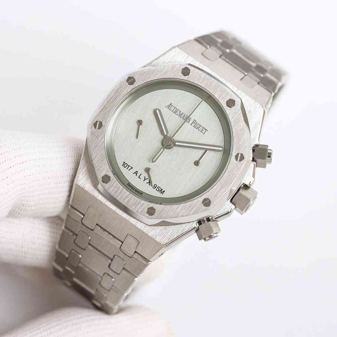 AUDEMARS PIGUET Royal Oak AU0405 AUDEMARS PIGUET Royal Oak AU0405