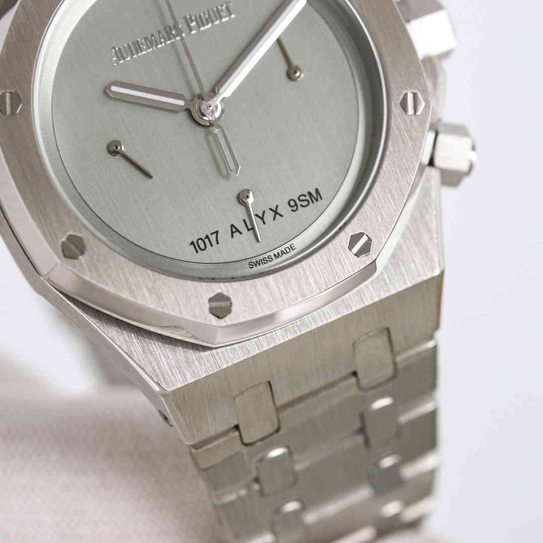 AUDEMARS PIGUET Royal Oak AU0405 AUDEMARS PIGUET Royal Oak AU0405