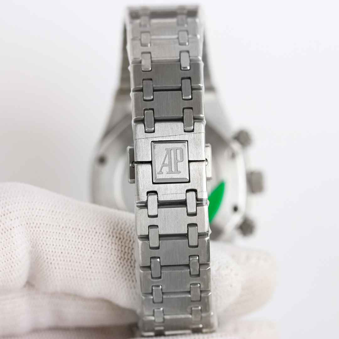 AUDEMARS PIGUET Royal Oak AU0405 AUDEMARS PIGUET Royal Oak AU0405