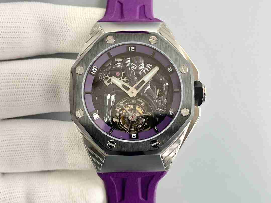 AUDEMARS     PIGUET Royal Oak X Black Panther  ( real tourbillon)