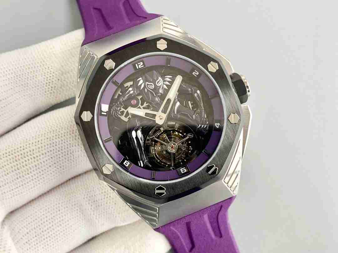 AUDEMARS     PIGUET Royal Oak X Black Panther  ( real tourbillon)