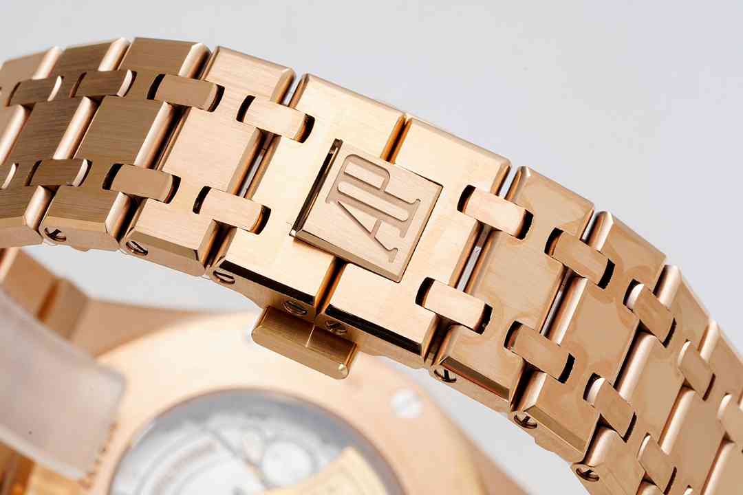AUDEMARS PIGUET Royal Oak 41mm AU0425 AUDEMARS PIGUET Royal Oak 41mm AU0425