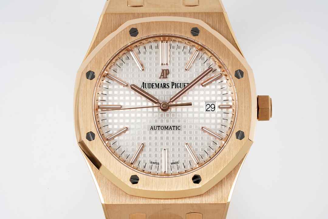 AUDEMARS PIGUET Royal Oak 41mm AU0425 AUDEMARS PIGUET Royal Oak 41mm AU0425