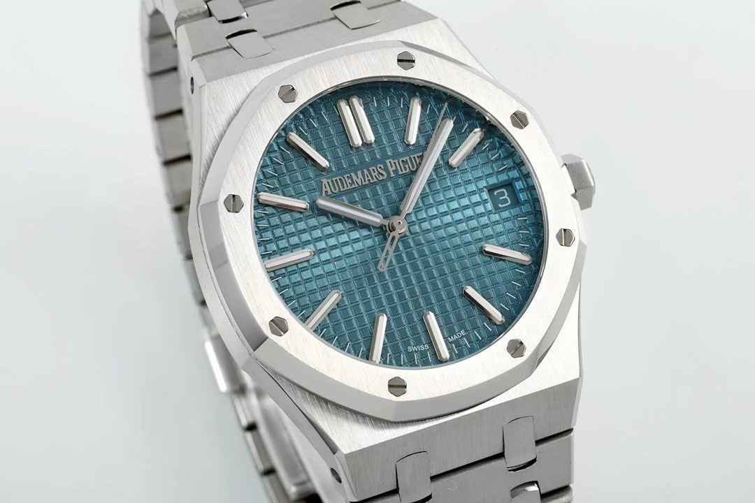 AUDEMARS   PIGUET Royal  Oak（50th Anniversary） 41mm  AU0434