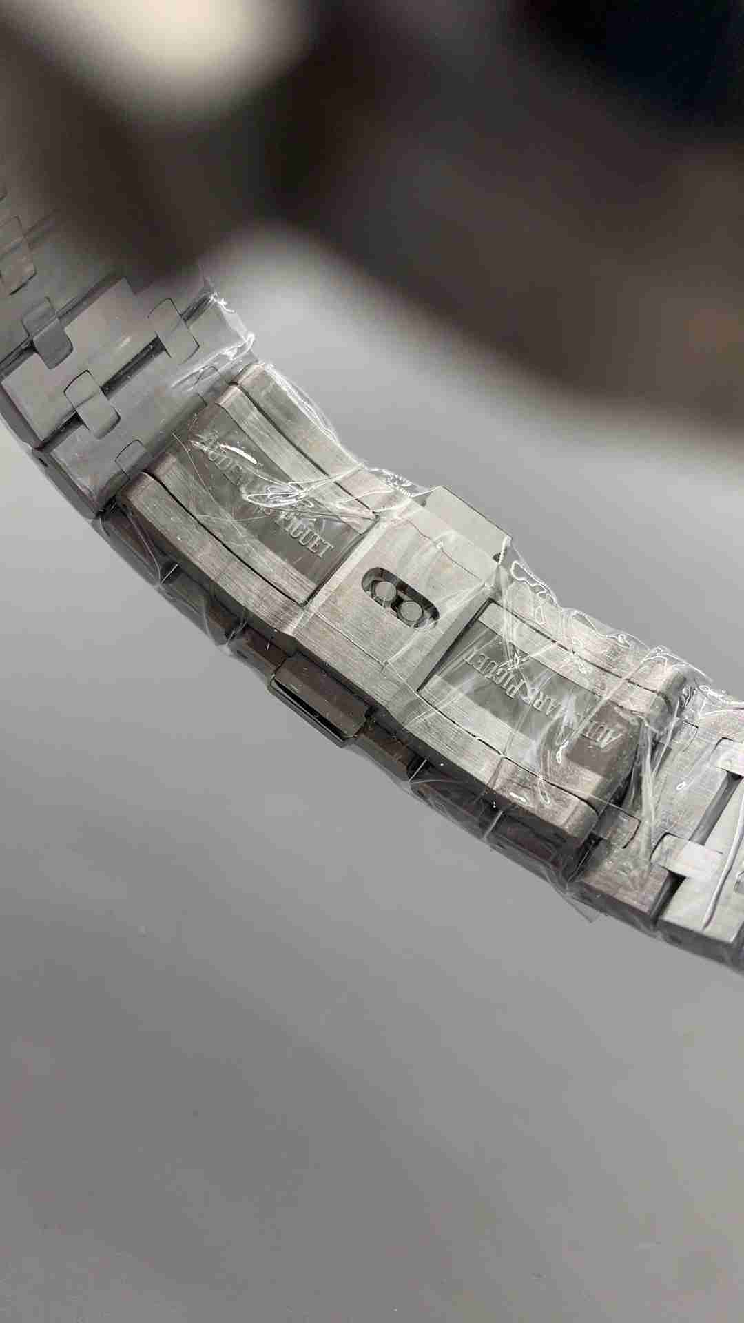AUDEMARS     PIGUET Royal Oak 41mm AU0435