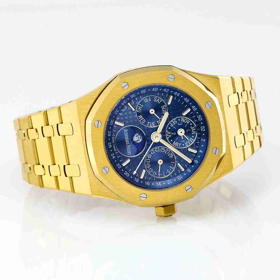 AUDEMARS PIGUET Royal Oak 41mm AU0444 (1: 1 Quality) AUDEMARS PIGUET Royal Oak 41mm AU0444 (1: 1 Quality)