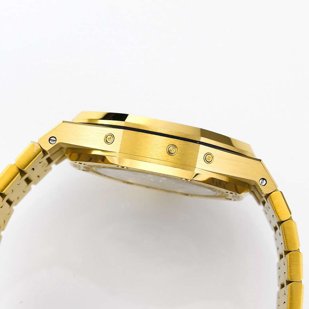 AUDEMARS PIGUET Royal Oak 41mm AU0444 (1: 1 Quality) AUDEMARS PIGUET Royal Oak 41mm AU0444 (1: 1 Quality)