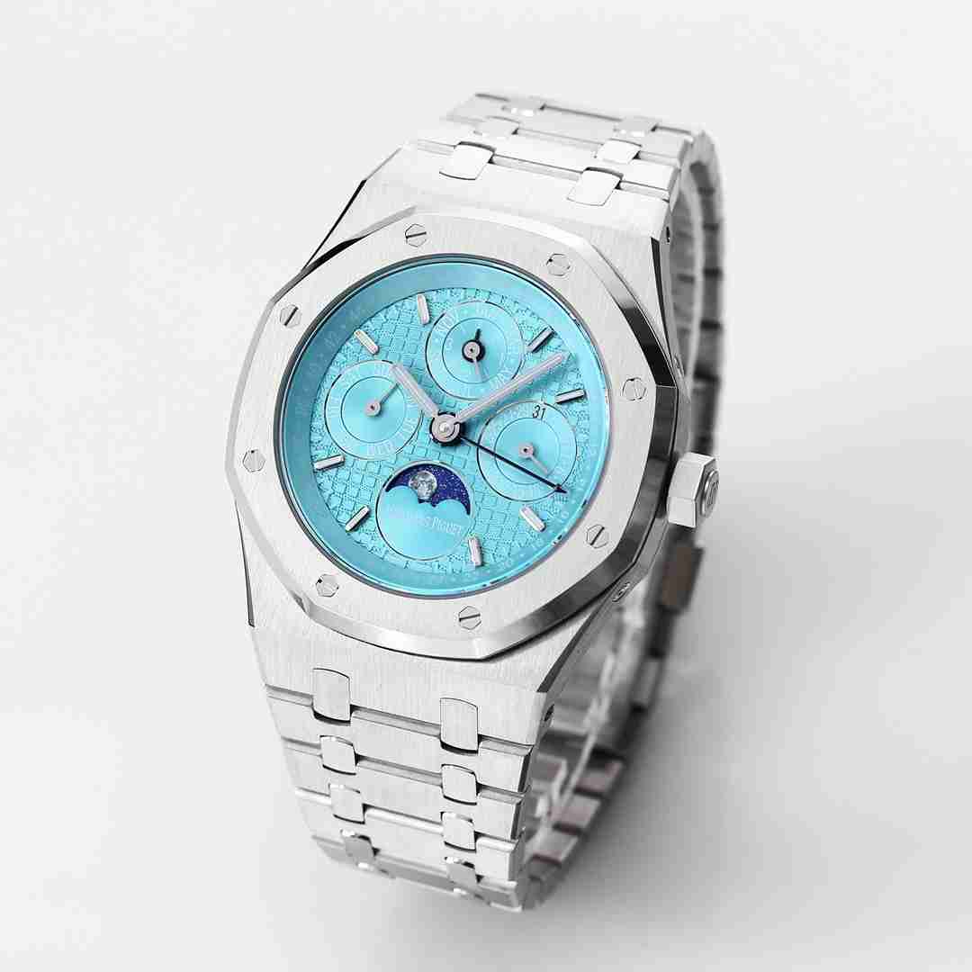 AUDEMARS PIGUET Royal Oak 41mm AU0447 (1: 1 Quality) AUDEMARS PIGUET Royal Oak 41mm AU0447 (1: 1 Quality)