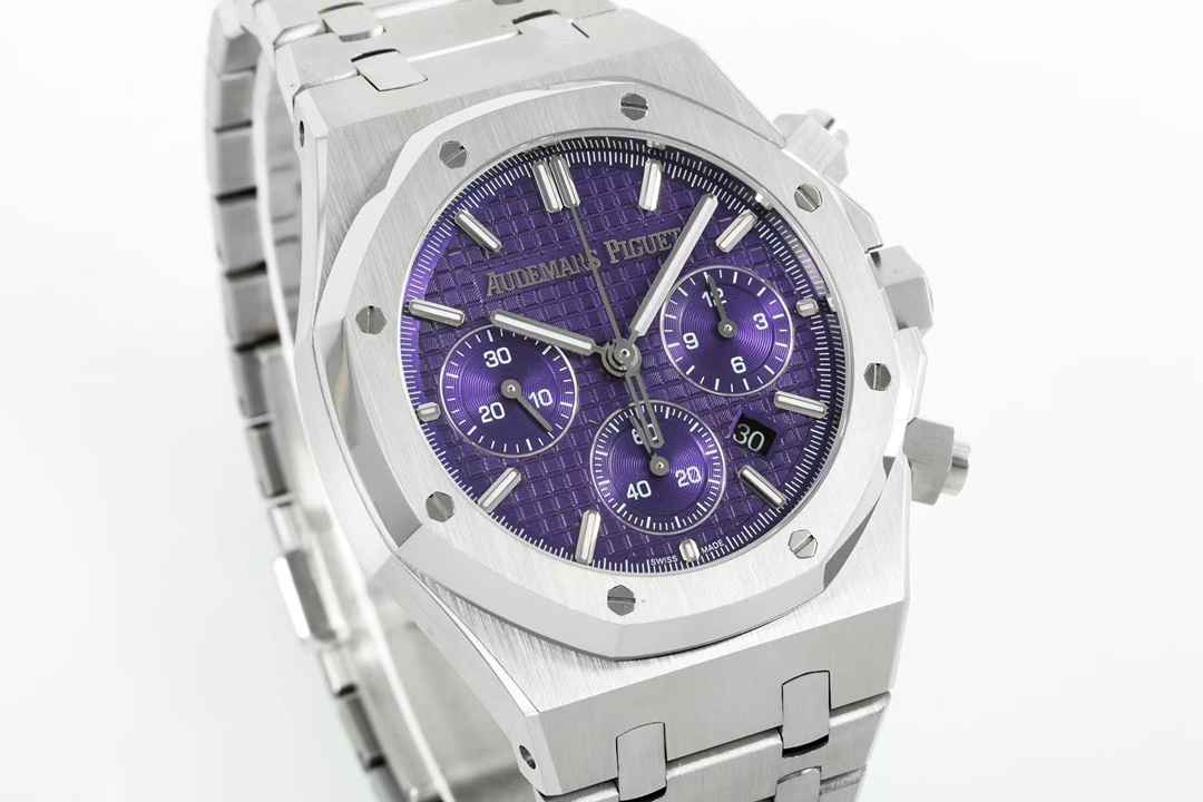 AUDEMARS     PIGUET Royal Oak AU0460 (2024 new)