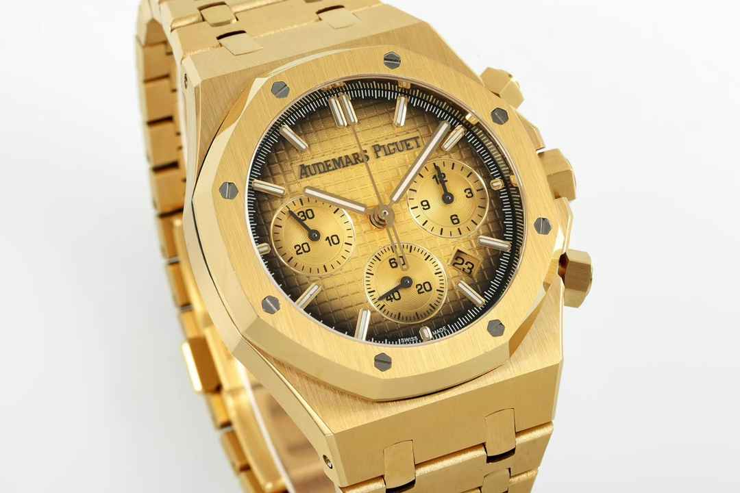 AUDEMARS     PIGUET Royal Oak AU0461 (2024 new)