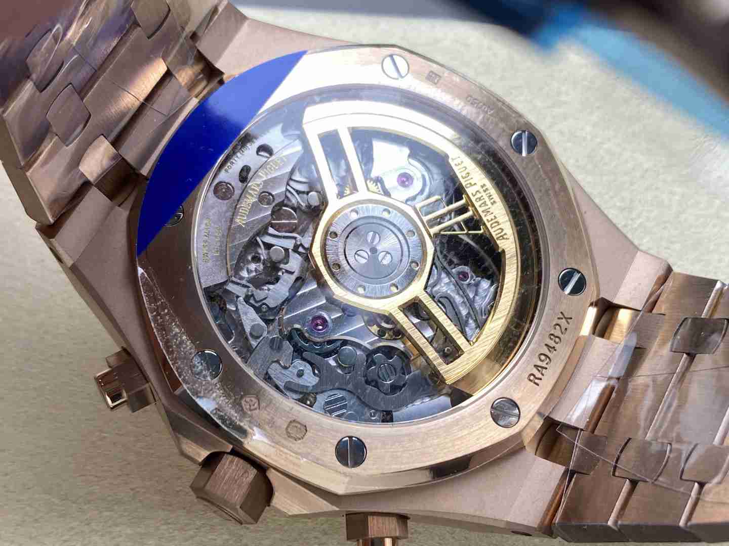 AUDEMARS    PIGUET  Royal Oak 41 AU0479（2025 new)