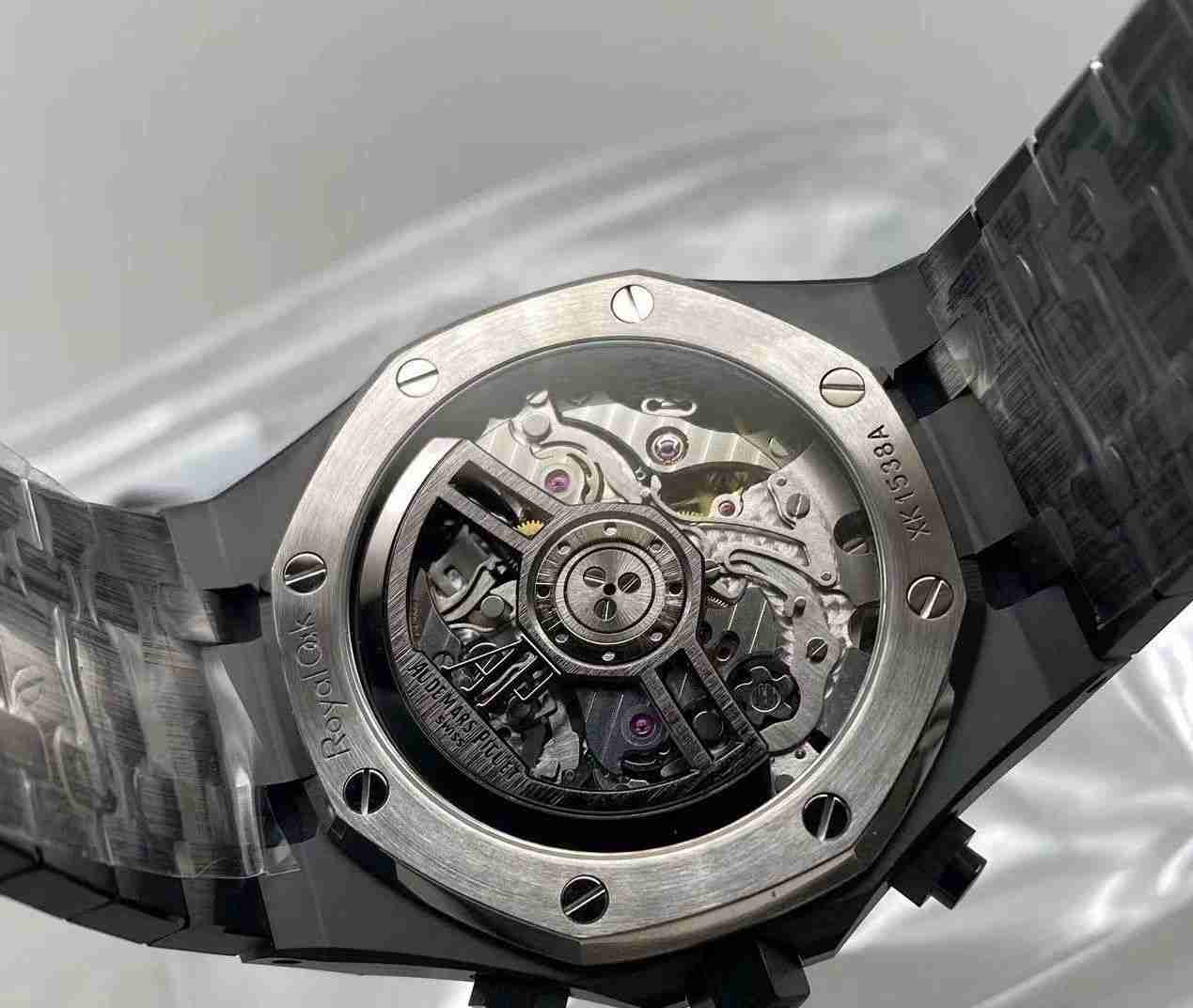 AUDEMARS    PIGUET  Royal Oak 41 AU0480（2025 new)