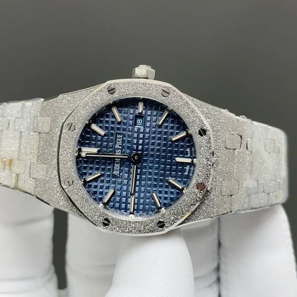 AUDEMARS  PIGUET Royal  Oak 33mm  AU0486
