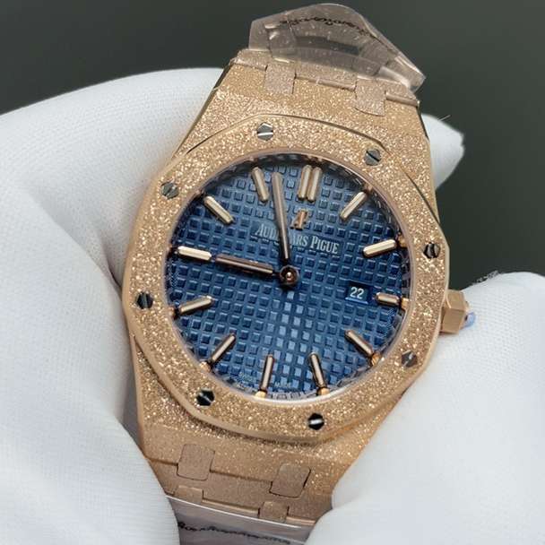 AUDEMARS  PIGUET Royal  Oak 33mm  AU0487