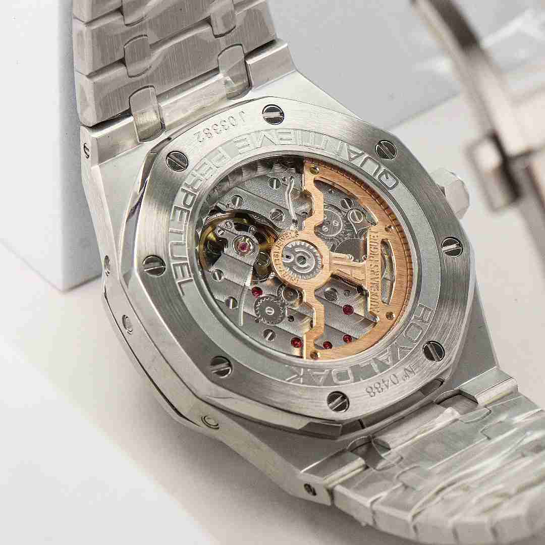 AUDEMARS PIGUET Royal Oak AU0492 AUDEMARS PIGUET Royal Oak AU0492