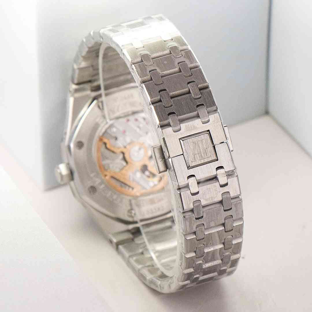 AUDEMARS PIGUET Royal Oak AU0492 AUDEMARS PIGUET Royal Oak AU0492