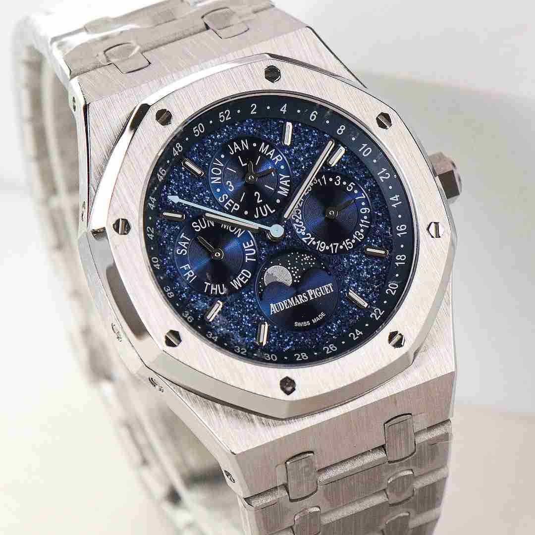 AUDEMARS PIGUET Royal Oak AU0492 AUDEMARS PIGUET Royal Oak AU0492