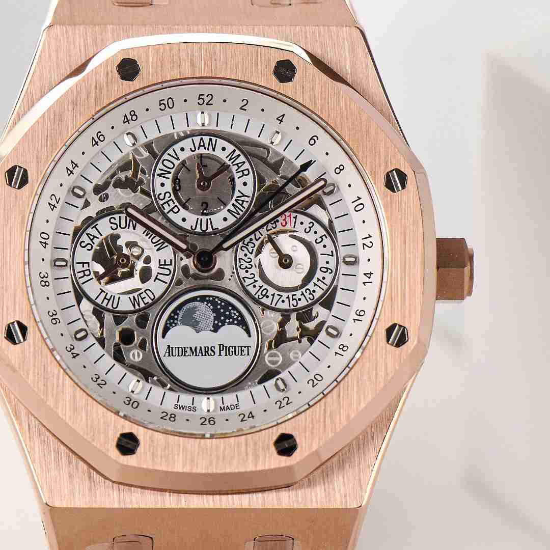 AUDEMARS    PIGUET Royal Oak AU0494