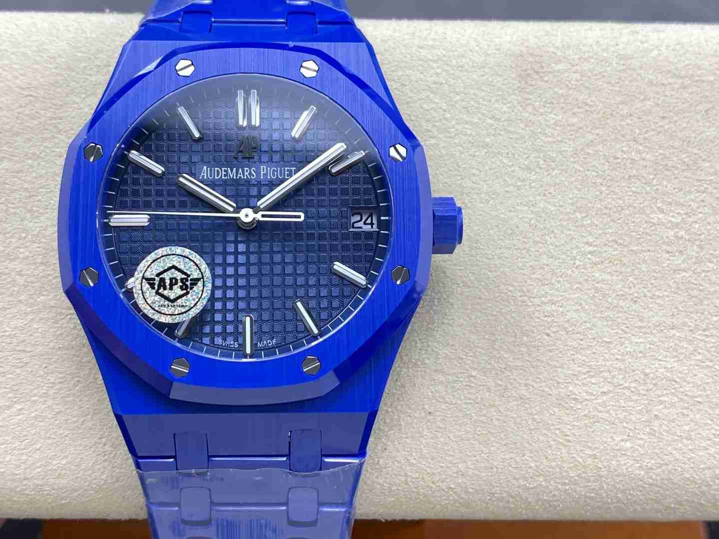 AUDEMARS    PIGUET  Royal Oak 41 AU0507（2025 new ceramic )