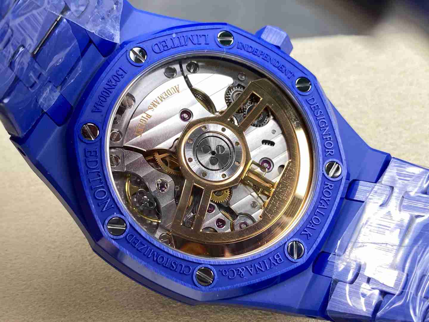 AUDEMARS PIGUET Royal Oak 41 AU0508(2025 new ceramic ) AUDEMARS PIGUET Royal Oak 41 AU0508(2025 new ceramic )