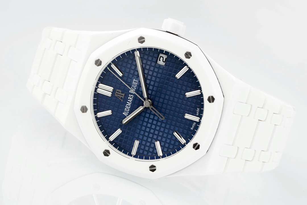 AUDEMARS PIGUET Royal Oak 41 AU0511(2025 new ceramic ) AUDEMARS PIGUET Royal Oak 41 AU0511(2025 new ceramic )