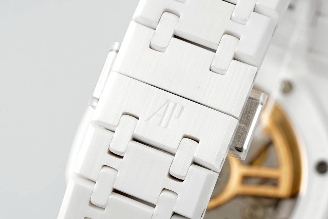 AUDEMARS PIGUET Royal Oak 41 AU0511(2025 new ceramic ) AUDEMARS PIGUET Royal Oak 41 AU0511(2025 new ceramic )