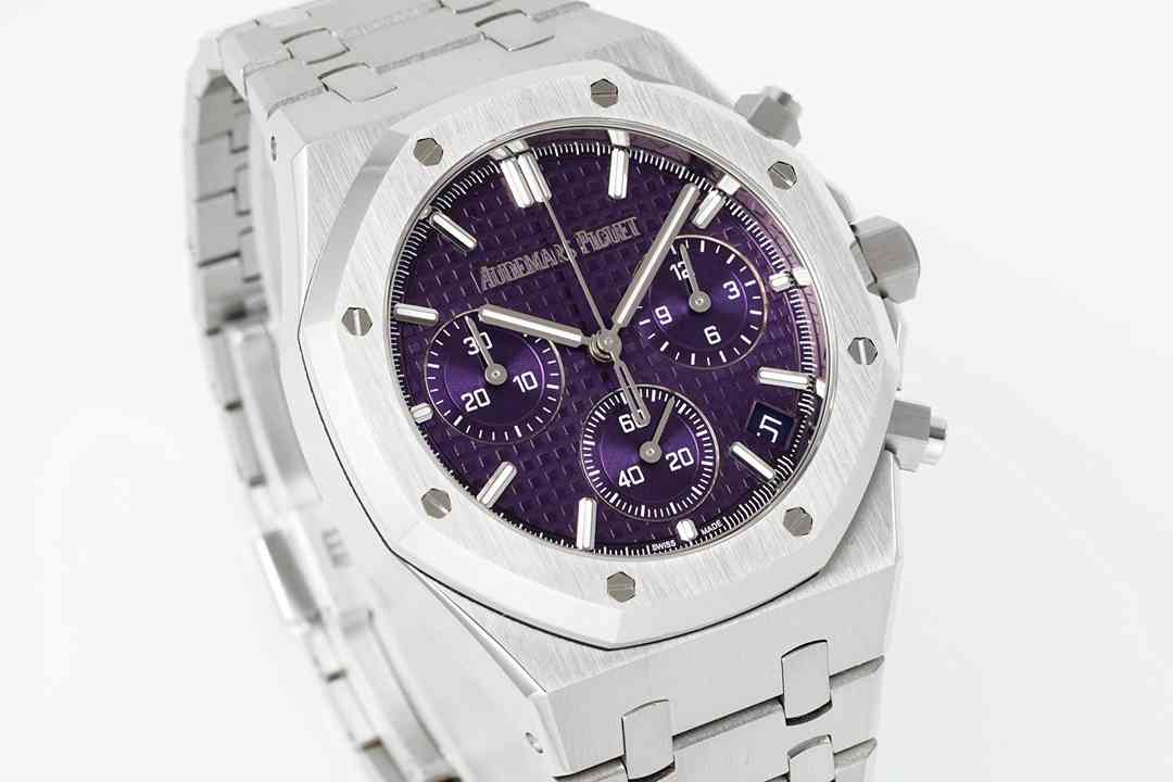 AUDEMARS    PIGUET  Royal Oak 41 AU0512（2025 new )