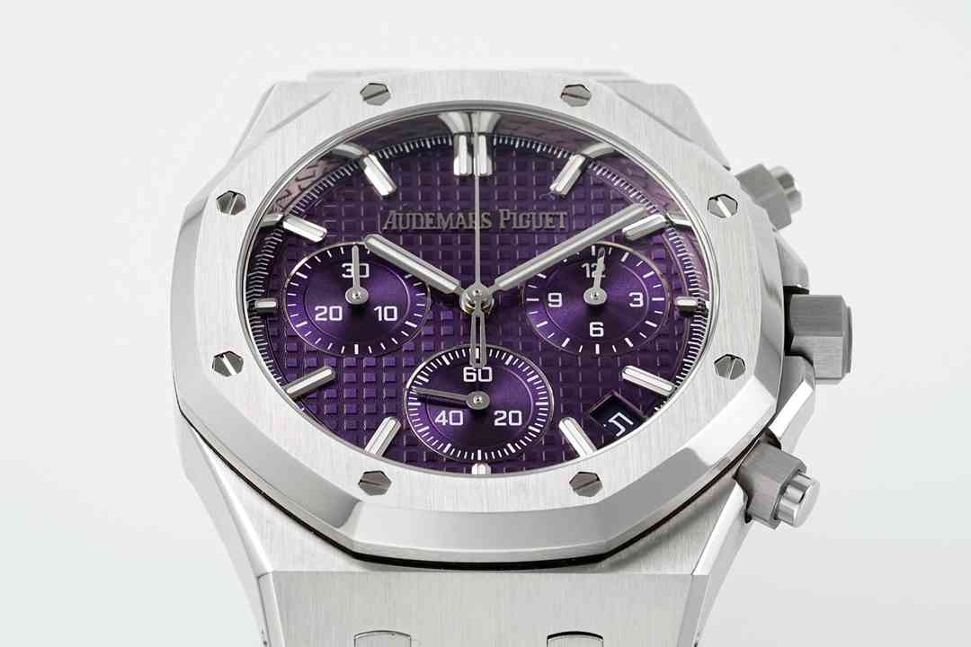 AUDEMARS    PIGUET  Royal Oak 41 AU0512（2025 new )