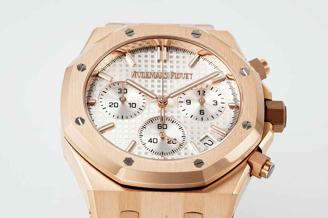 AUDEMARS    PIGUET  Royal Oak 41 AU0513（2025 new )