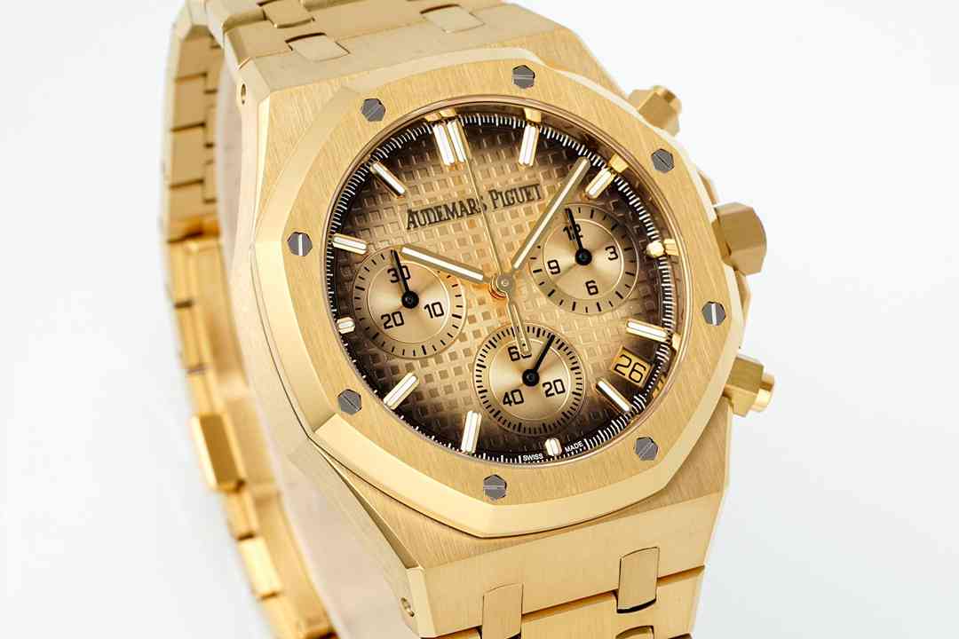 AUDEMARS    PIGUET  Royal Oak 41 AU0516（2025 new )