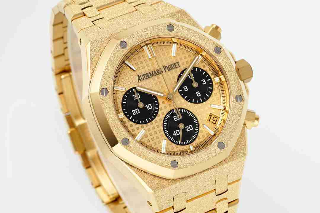 AUDEMARS    PIGUET  Royal Oak 41 AU0517（2025 new )