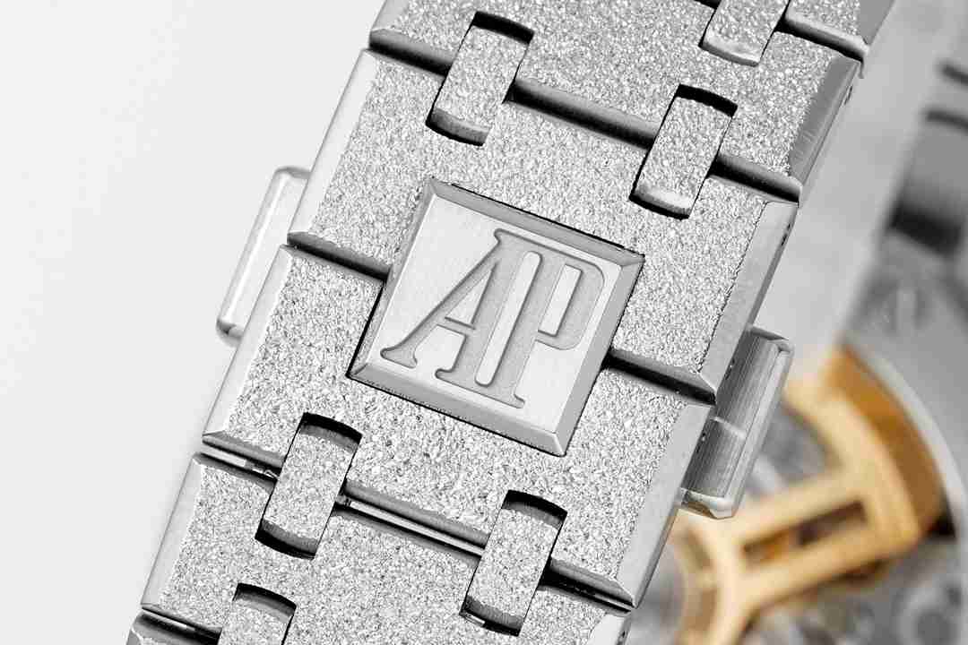 AUDEMARS PIGUET Royal Oak 41 AU0518(2025 new ) AUDEMARS PIGUET Royal Oak 41 AU0518(2025 new )