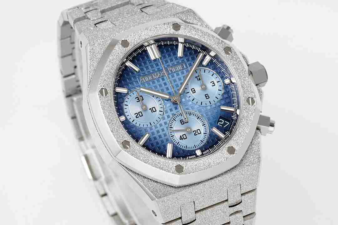 AUDEMARS    PIGUET  Royal Oak 41 AU0519（2025 new )