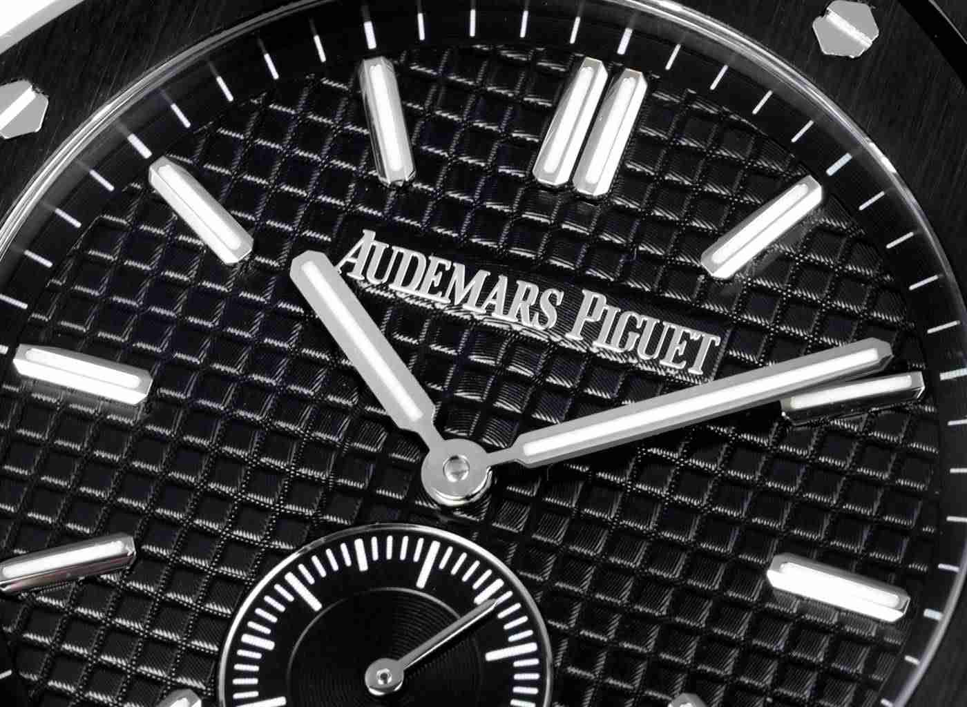AUDEMARS     PIGUET Royal Oak 42mm AU0536