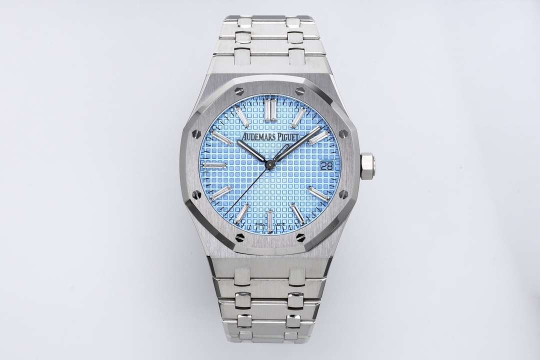 AUDEMARS     PIGUET Royal Oak 41mm AU0545