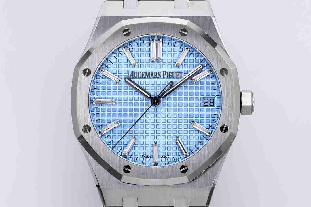 AUDEMARS     PIGUET Royal Oak 41mm AU0545