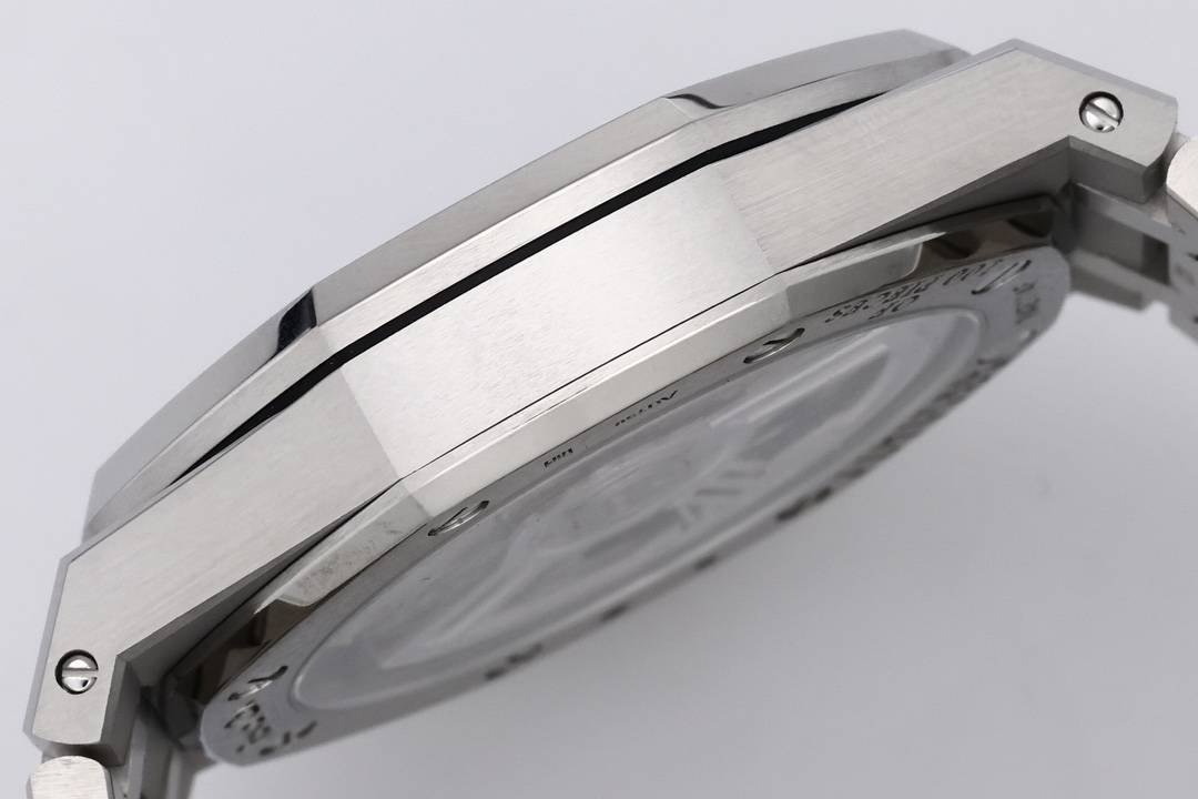 AUDEMARS     PIGUET Royal Oak 41mm AU0545