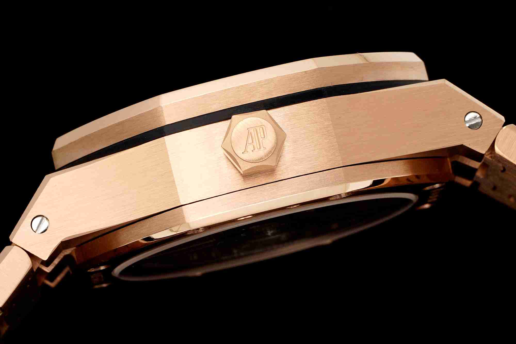 AUDEMARS     PIGUET Royal Oak 41mm AU0548