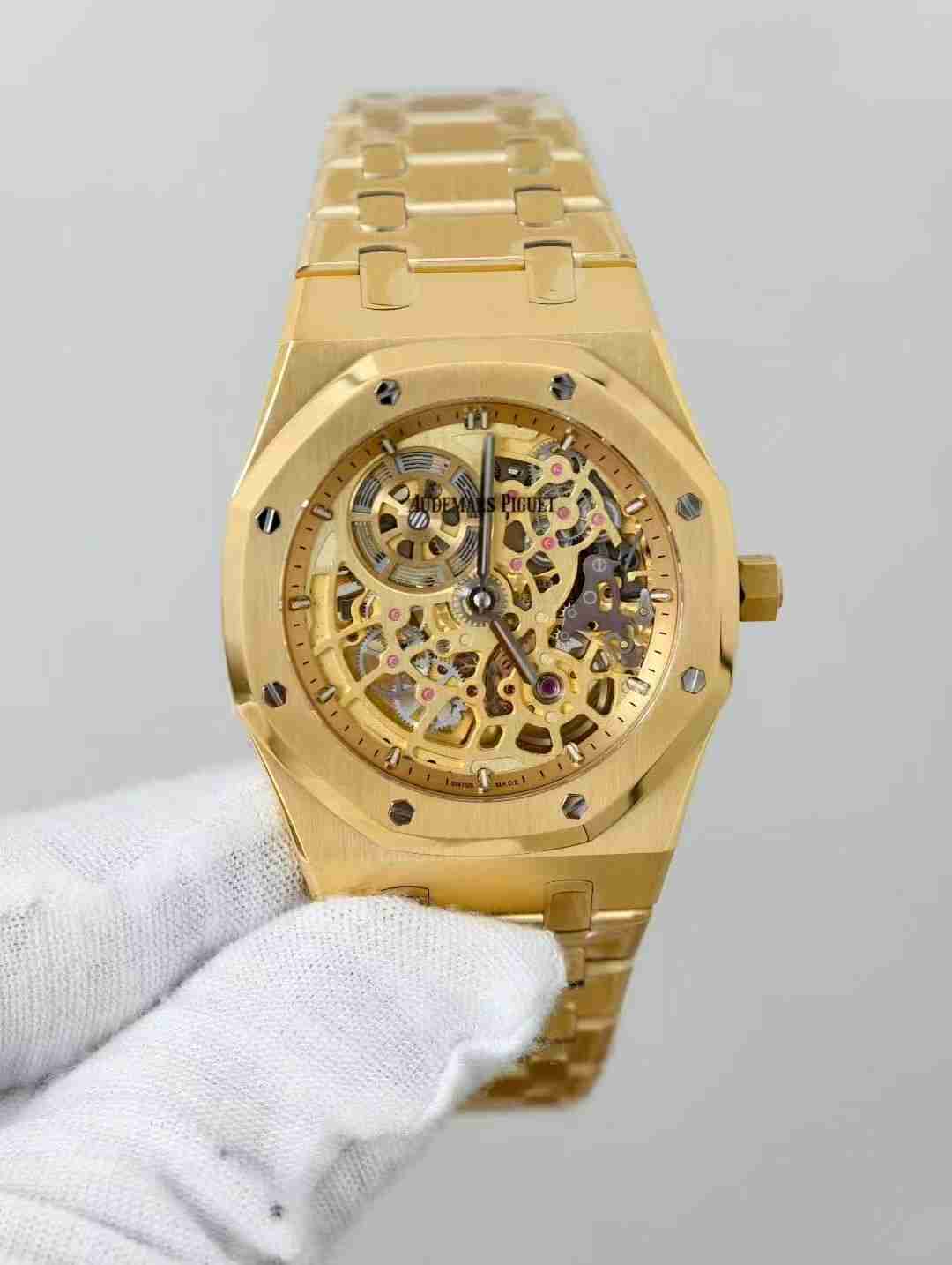 AUDEMARS     PIGUET Royal Oak 41mm AU0552