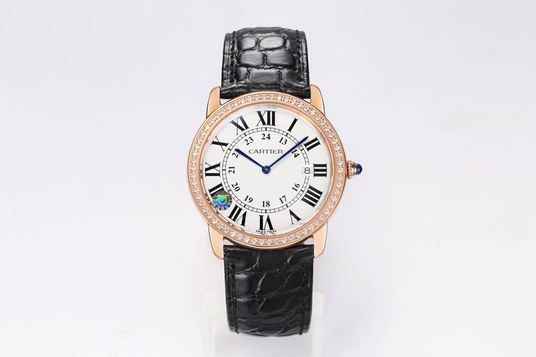 CARTIER  RONDE DE  CA0138