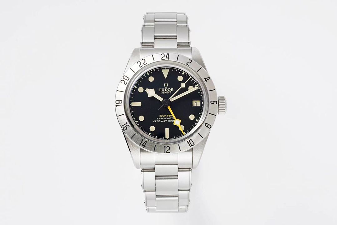TUDOR 39mm DT0003