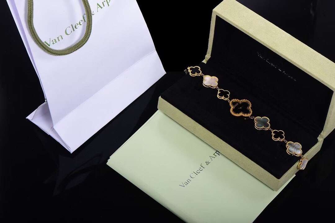 Van Cleef & Arpels FK0031