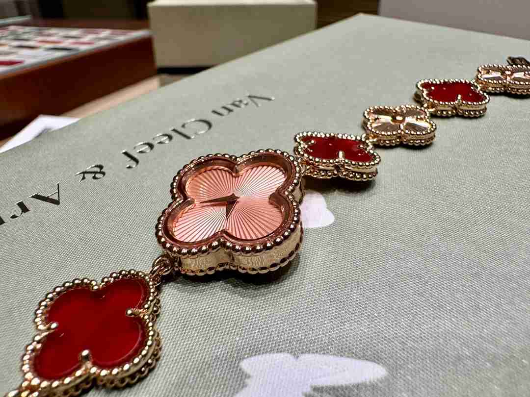 Van Cleef & Arpels FK0033