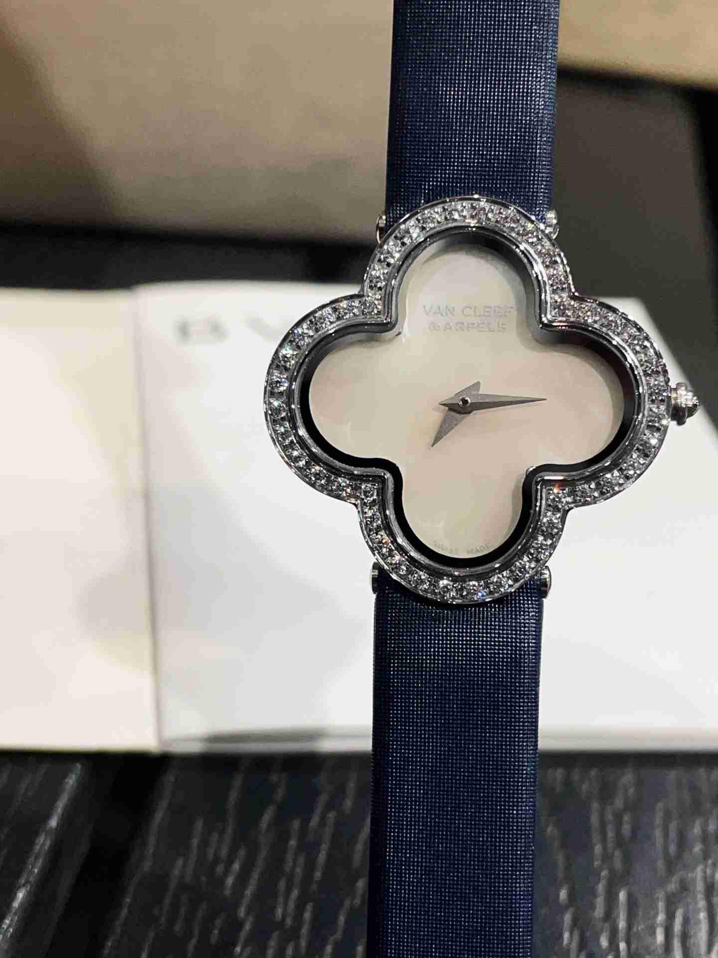 Van Cleef & Arpels FK0034