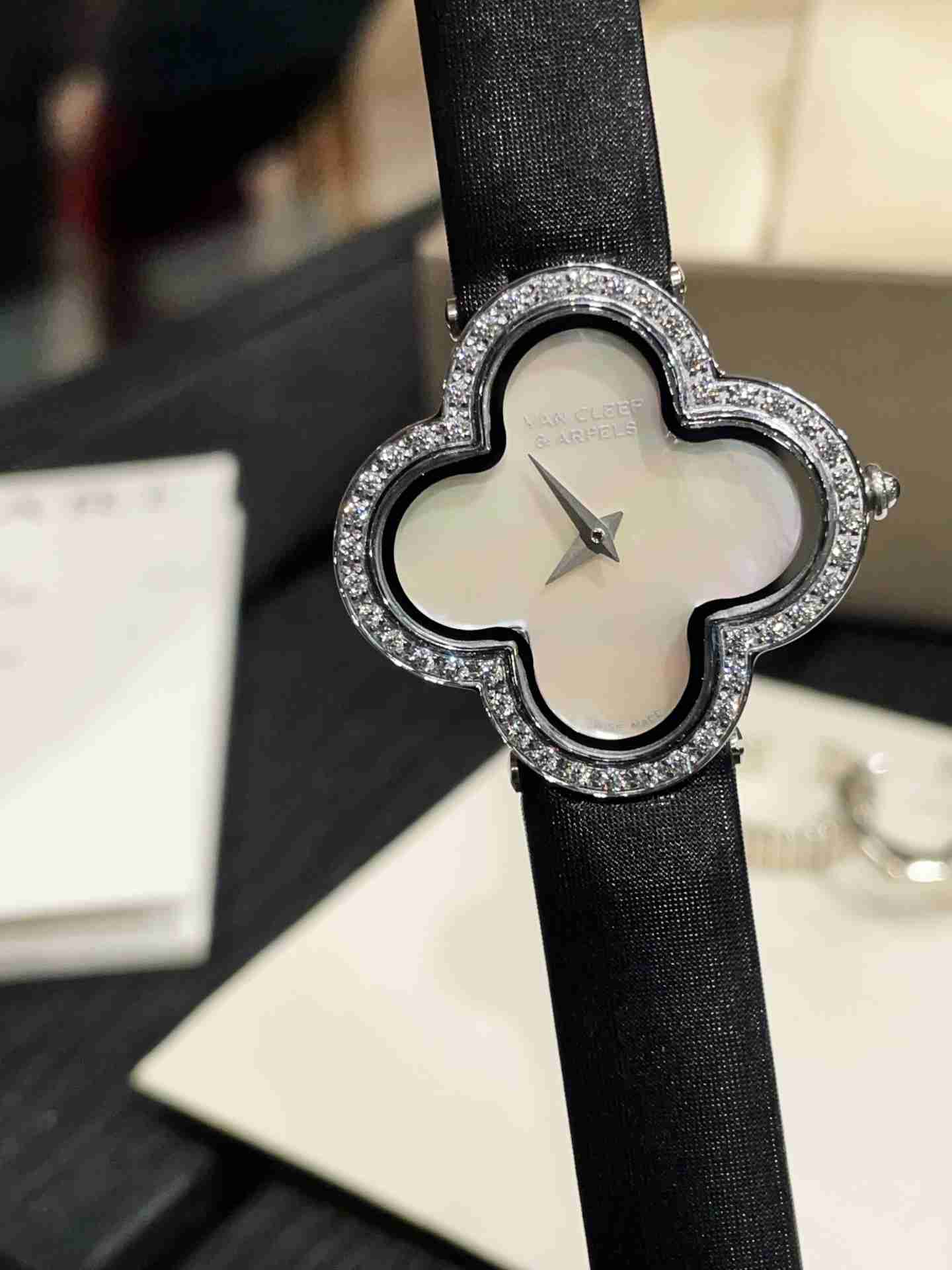 Van Cleef & Arpels FK0036