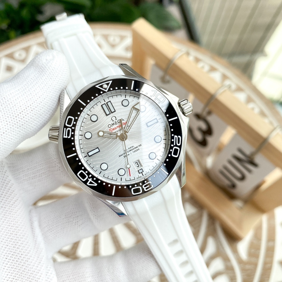 OMEGA SEAMASTER OM0054