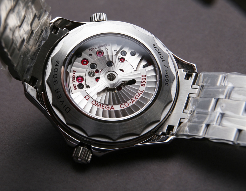 OMEGA   SEAMASTER OM0077